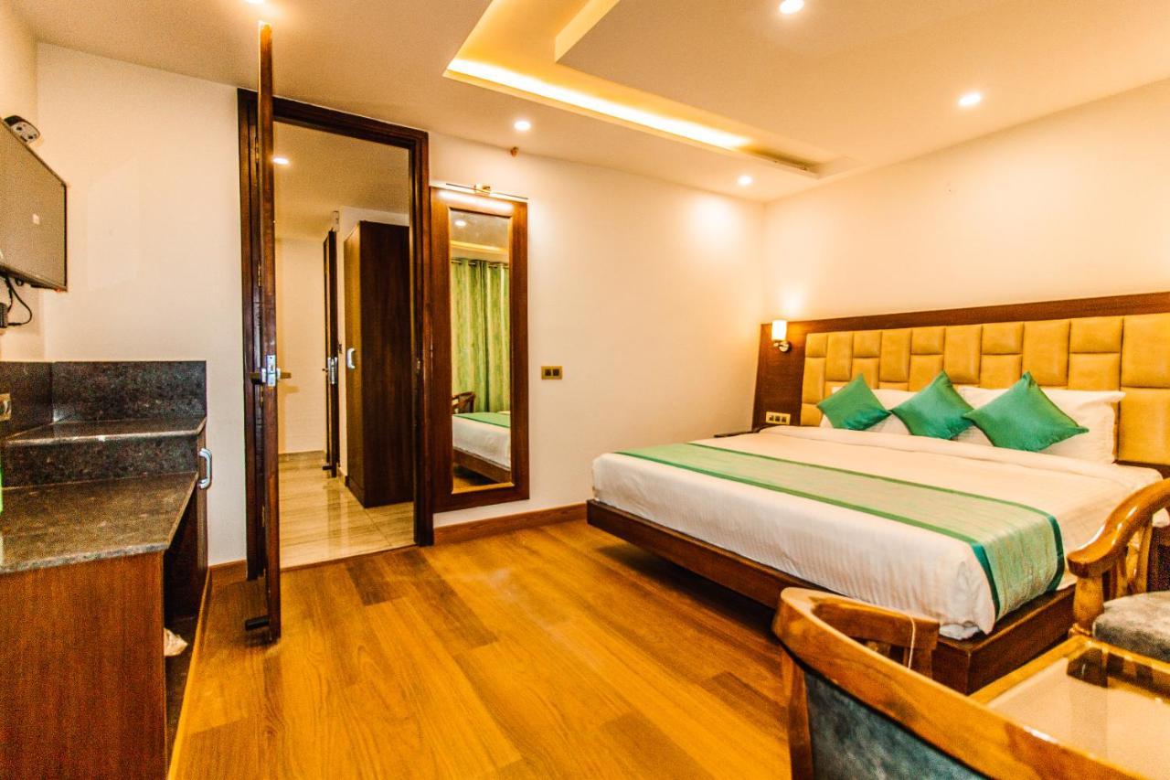 Misty Mountain Manali Hotel Bagian luar foto
