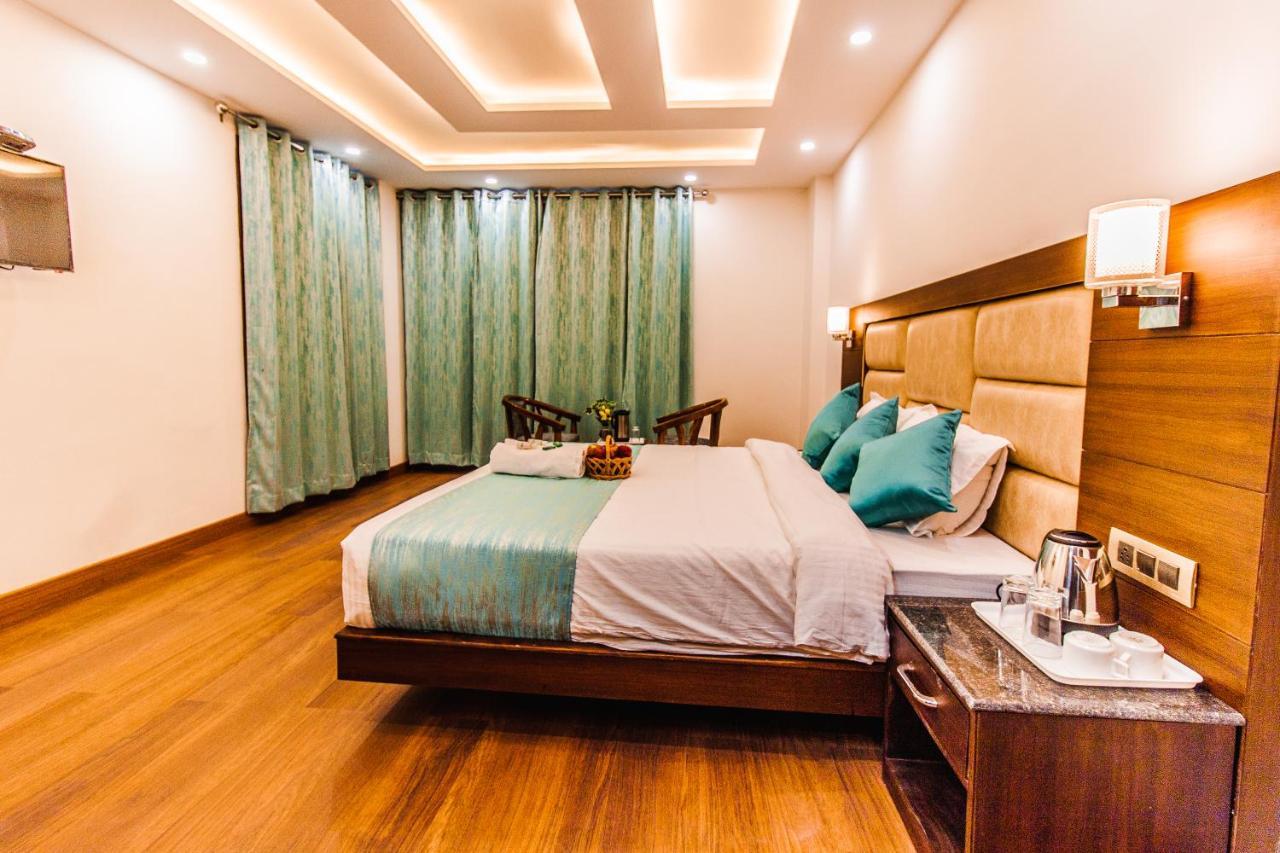 Misty Mountain Manali Hotel Bagian luar foto
