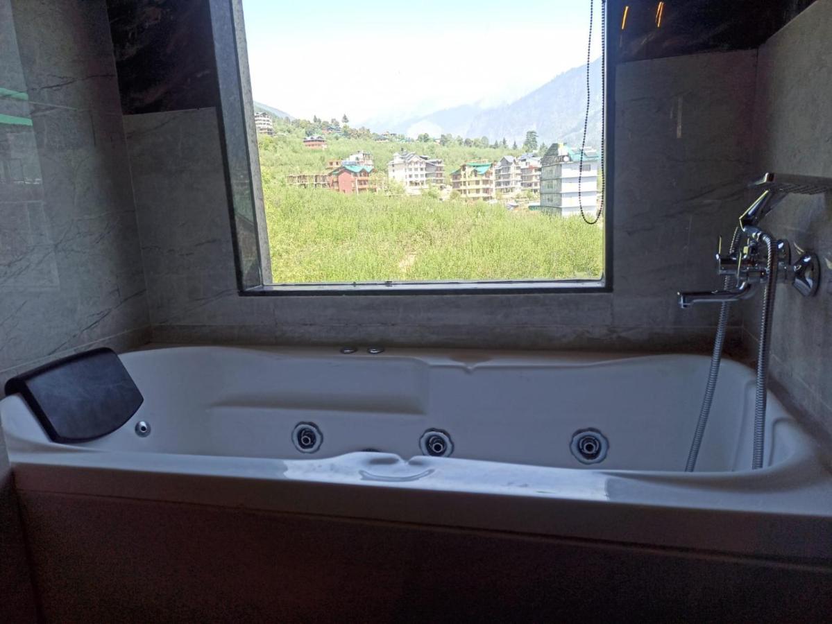 Misty Mountain Manali Hotel Bagian luar foto